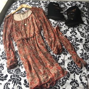 Burnt orange short flows dress ✨