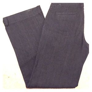 ✨flash sale until Friday✨Loft modern jean trousers