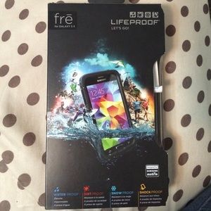 Galaxy S5 life proof case