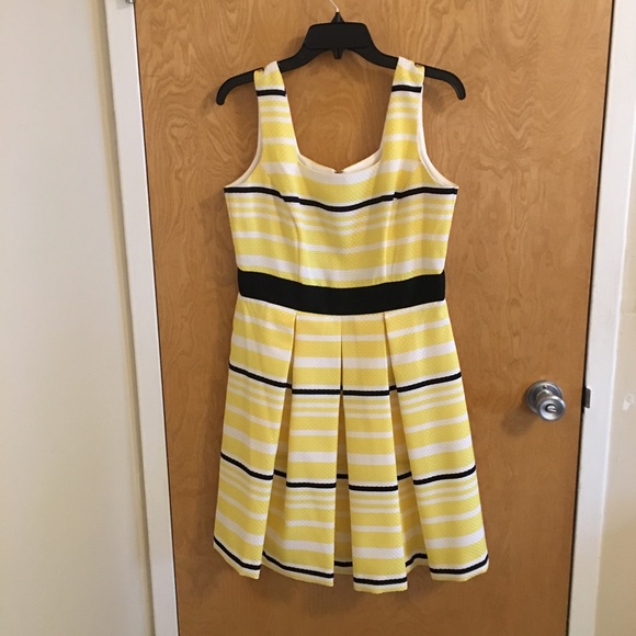White black and yellow summer dress
