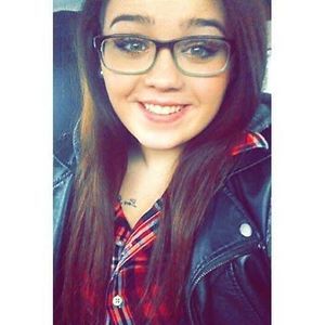 Meet your Posher, Kayli