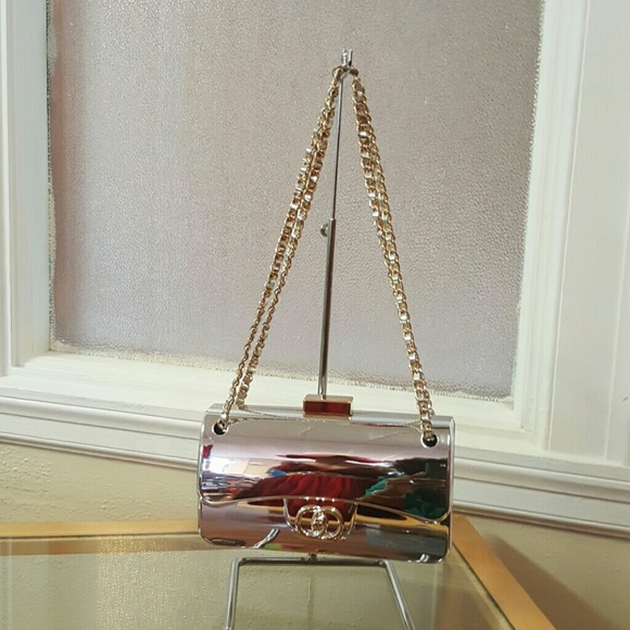 Meet your Posher, Mary - Picture 2 of 4