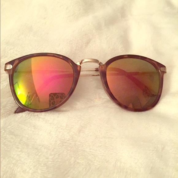 American Eagle sunglasses