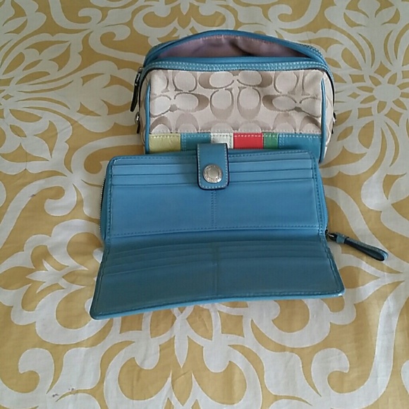Wallet - Picture 2 of 4