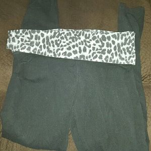 SOLD!!! Vs yoga pants