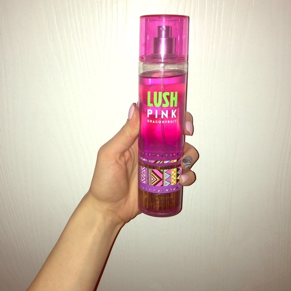 Body Spray and Blow Drying Gel