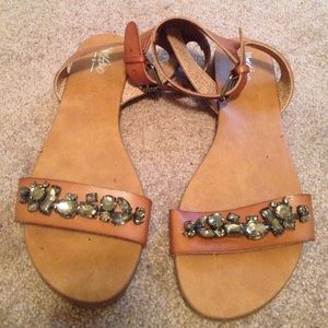 Mossimo sandals.