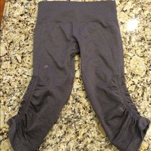 Grey lululemon In The Flow Crop II