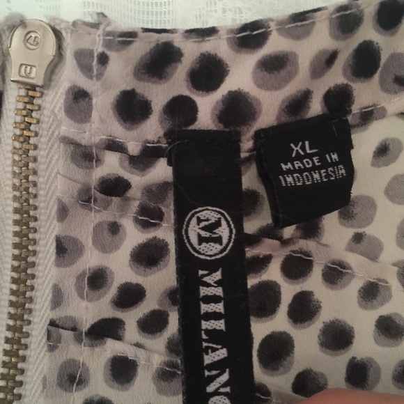 Blouse - Picture 3 of 3