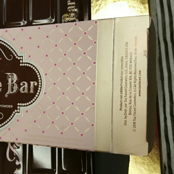 Too Faced Chocolate Bar Pallet  (please read) - Picture 3 of 4