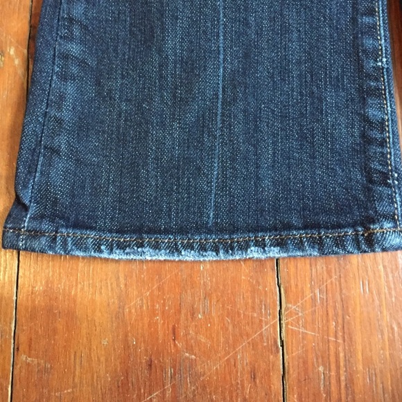 Lucky Brand boot cut jeans - Picture 3 of 3