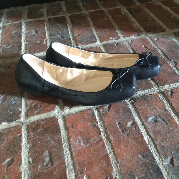 Ballet flats