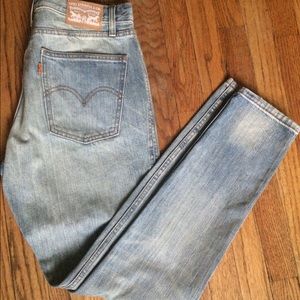 High Waisted Levi Jeans