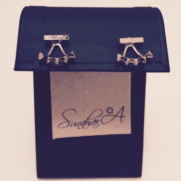 Sunhara Pyramid Ear Jacket - Picture 3 of 3