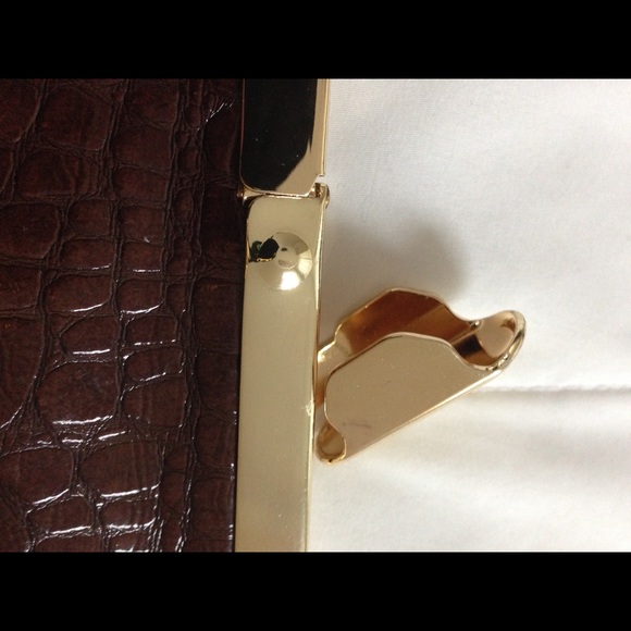 Vintage Faux crocodile convertible clutch EUC - Picture 3 of 3