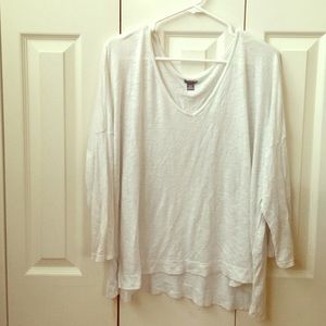 Aerie. White Long Sleeve Tee.