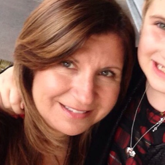 Meet your Posher, Vonda - Picture 1 of 1