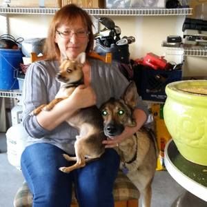 Meet your Posher, Carrie