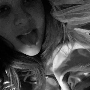 Meet your Posher, Ciera