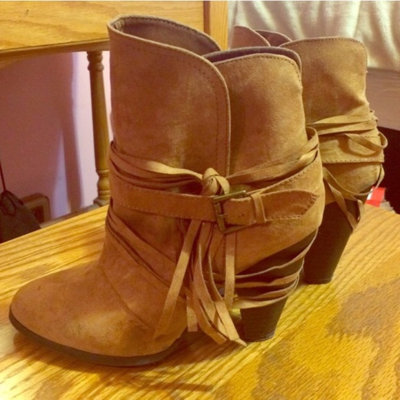 Tan tassel fringe booties boots
