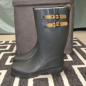 Gray Target Rain Boots
