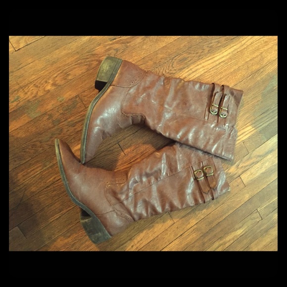 Brown pleather Rue 21 boots