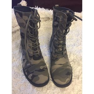 Camouflage combat boots!