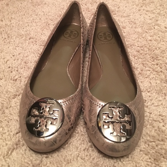 Brand new authentic Tory Burch ballet flats