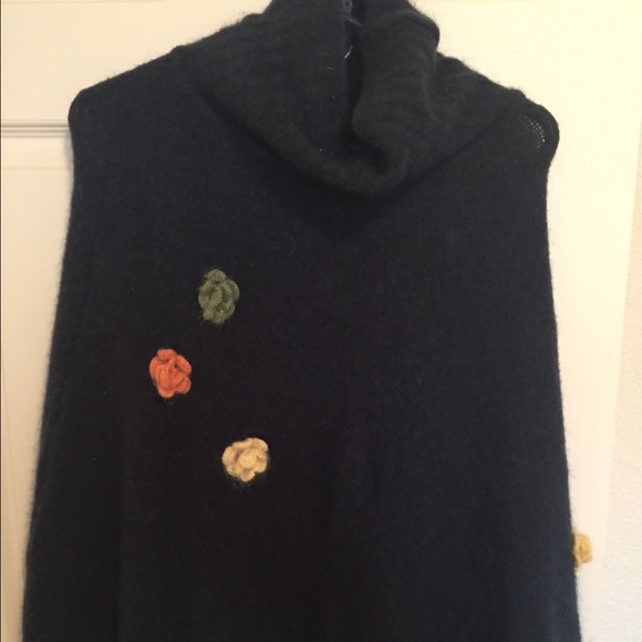 Max Studios Cape