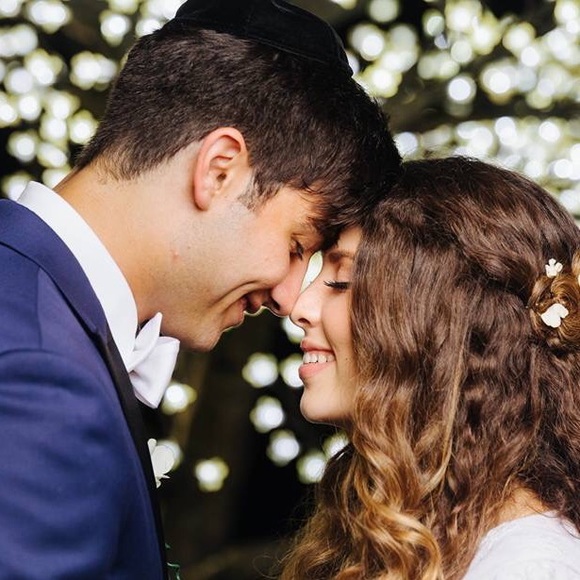 Meet Your Posher 💕 Hadassa - Picture 4 of 4