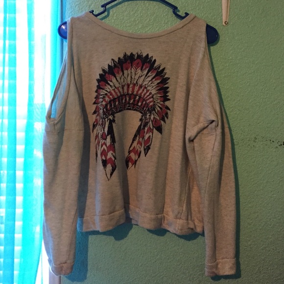 Indiana headdress sweater