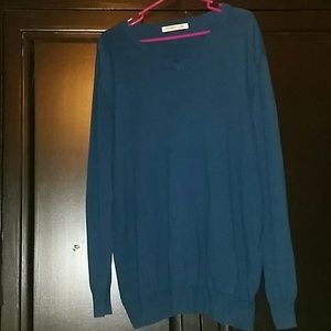 Old Navy V-neck Light Weight Sweater. Size XXL