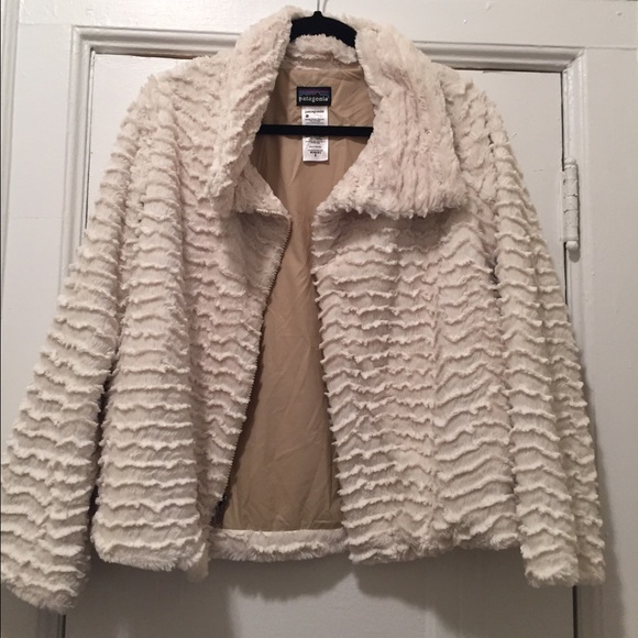 Patagonia cape coat