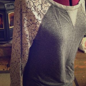 Elegant long sleeve shirt!