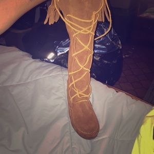 Tall Minnetonka ❗️❗️