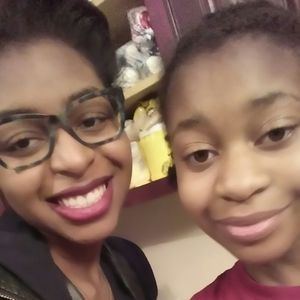 Meet your Posher, Courtney