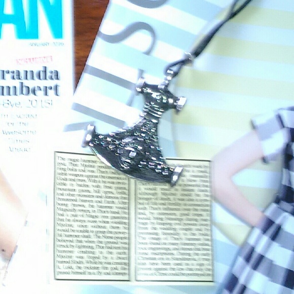 Thors hammer necklace