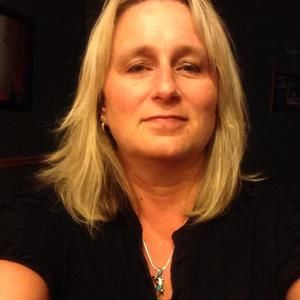 Meet your Posher, Tina