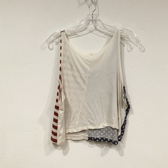 FINAL $ Brandy Melville American flag - Picture 4 of 4