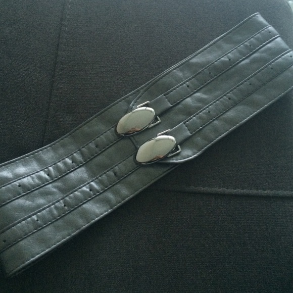Silver belt from parfois
