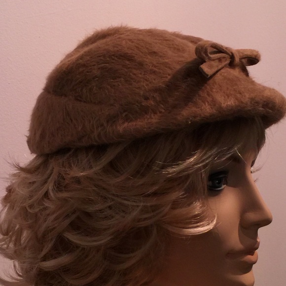 Vintage hat - Picture 2 of 2