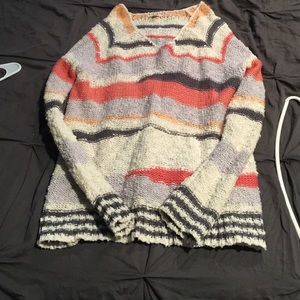Sanoma sweater