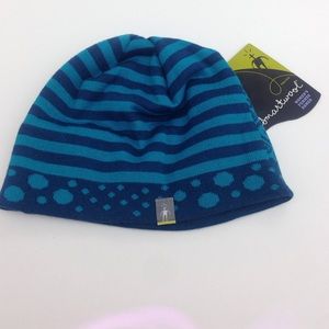 Smartwool hat.  Never worn with tags.