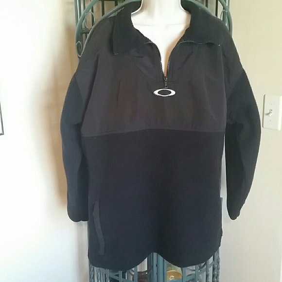 Oakley Pullover Jacket