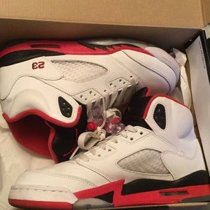 Retro Jordan 5s