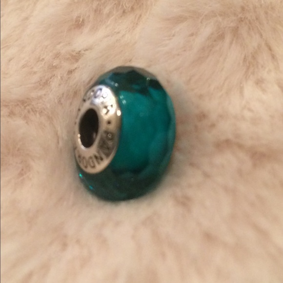 PANDORA FASCINATING TEAL MURANO GLASS CHARM