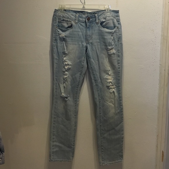 American eagle distressed skinny jeans