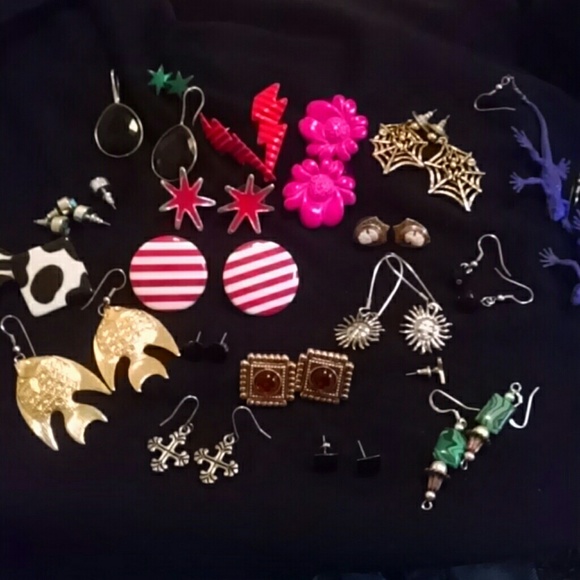 Vintage earring lot