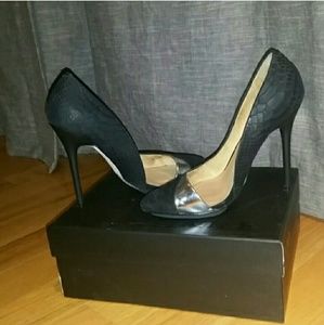 L.A.M.B pumps snake skin (only been worn once)