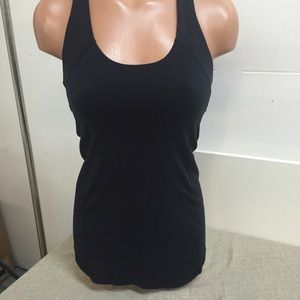 Lululemon black tank